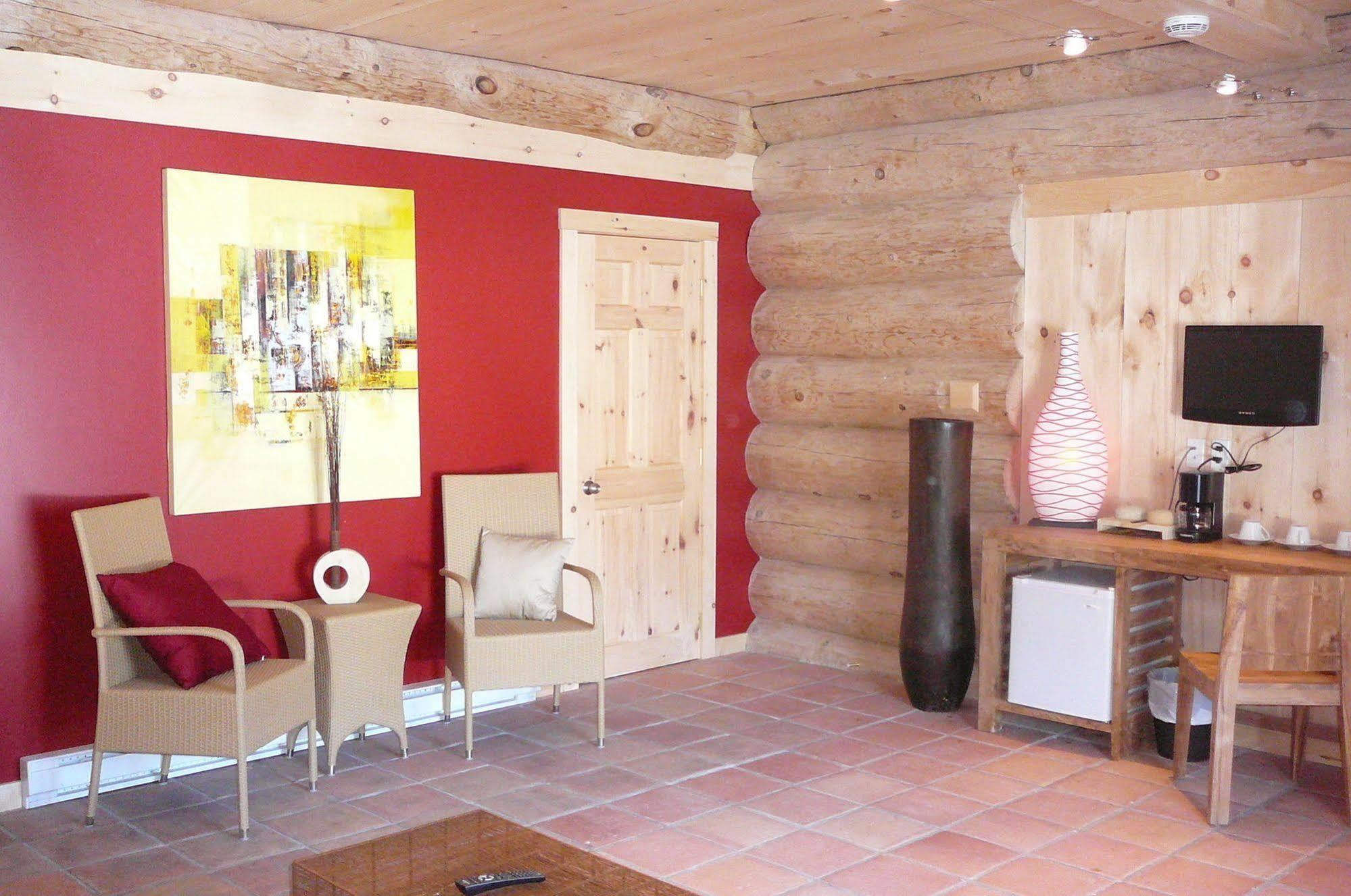 Auberge Couleurs De France Lac-Simon Buitenkant foto